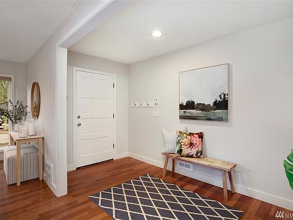5th image of 13248 6th Ave NW