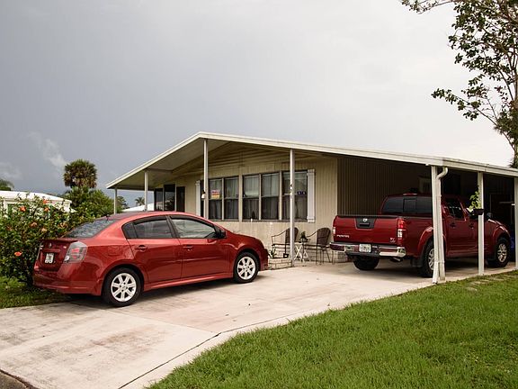 4th image of 8775 20th St Lot 471