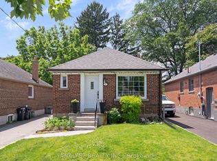 42 Smithfield Dr, Toronto, ON M8Y 3M2