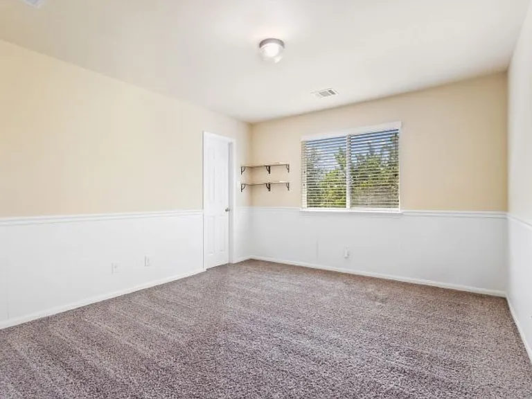 8506 Raton Way — Photo 21