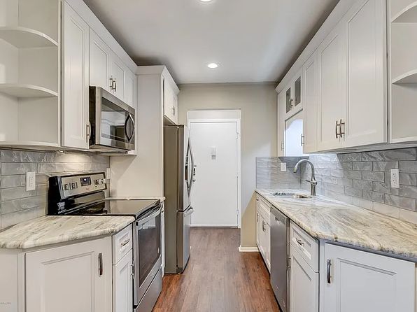 97 Arrowood Rd #97K