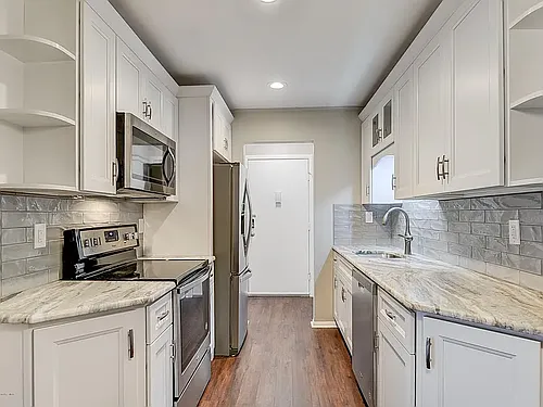 97 Arrowood Rd #97K Photo 1