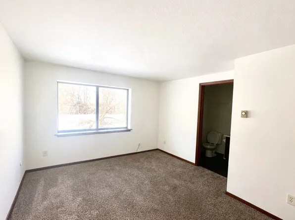 80 Main St #7, Depew, NY 14043