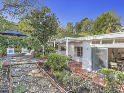 3848 Broadlawn Dr, Los Angeles, CA, 90068
