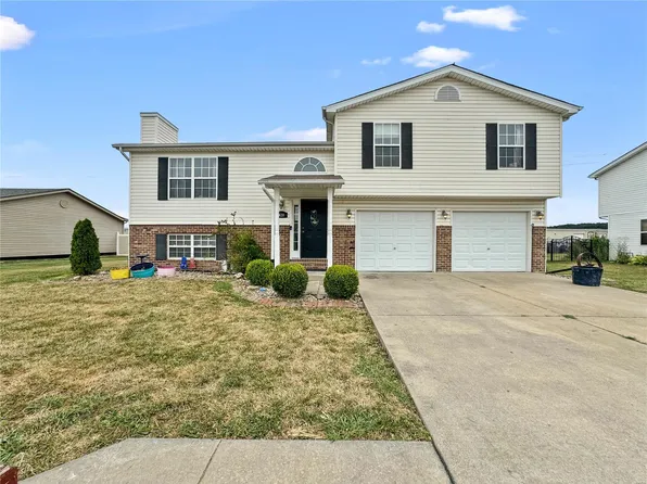 420 Edwin Dr, Dupo, IL 62239