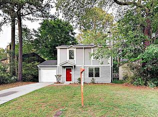 5464 Farmview Close, Stone Mountain, GA 30088