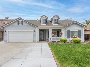 3945 S West St, Visalia, CA 93277