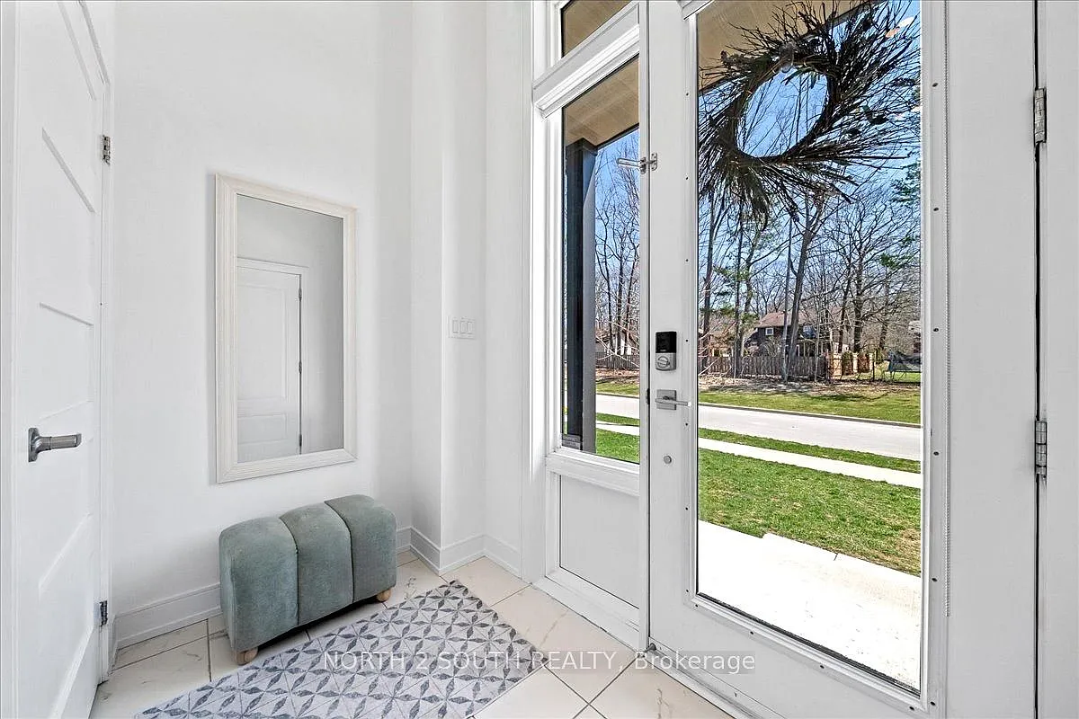 6 bed, $3,500 — Photo 2