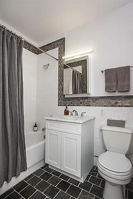 Sold by Space Marketing Shop | media 31