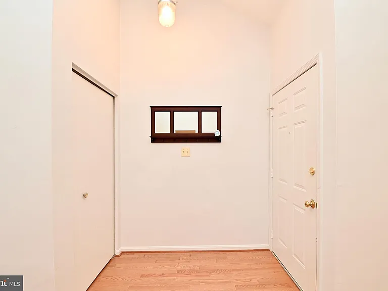 10048 Wood Sorrels Ln — Photo 4