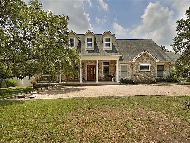 1st image of 151 Oak Hollow Ct
