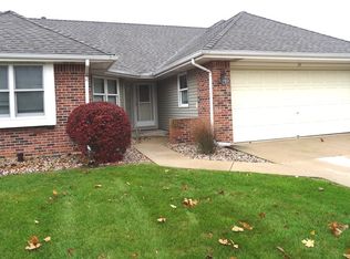 39 Fallcreek Cir, Montgomery, IL 60538