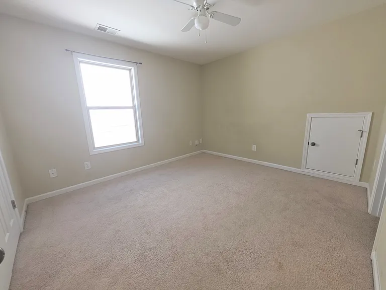 113 Macalester Dr — Photo 25