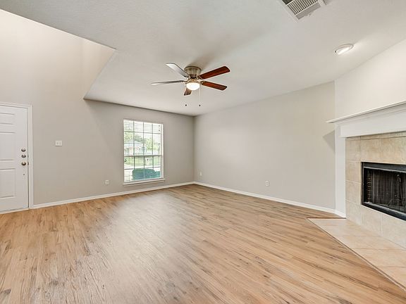 5th image of 906 Bayshore Dr