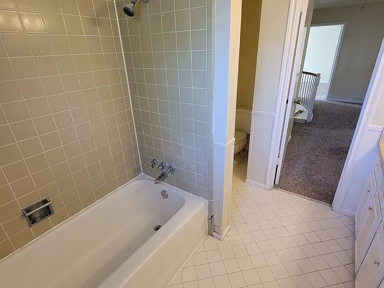 3803 Oak Ridge Dr — Photo 26