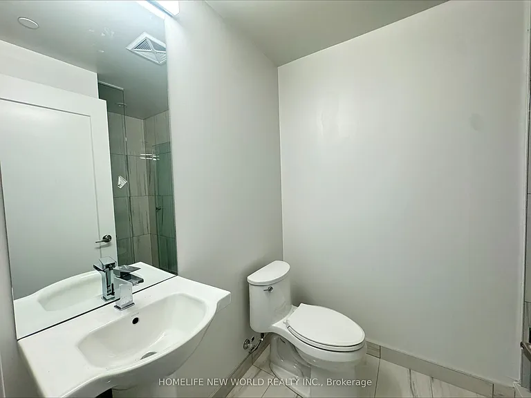 70 Princess St #2212-E — Photo 7