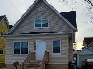143 N Depot St, Juneau, WI 53039