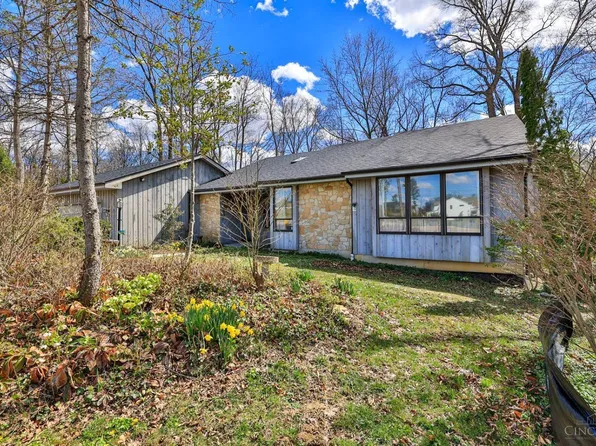 8453 Fields Ertel Rd, Cincinnati, OH 45249