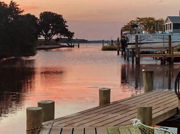 331 Cedar Point Boulevard, Cedar Point, NC 28584