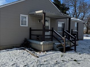 912 W Main St, Hebron, OH 43025