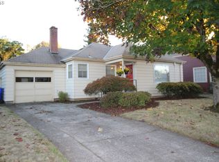 9330 SE Taylor St, Portland, OR