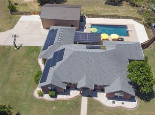 9400 Mesquite Bend Rd, Waco, TX 76708