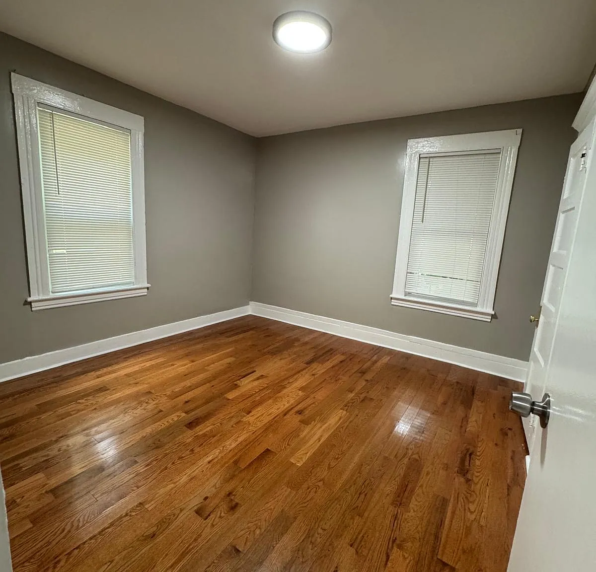 2 bed, 777 sqft, $1,800 — Photo 1