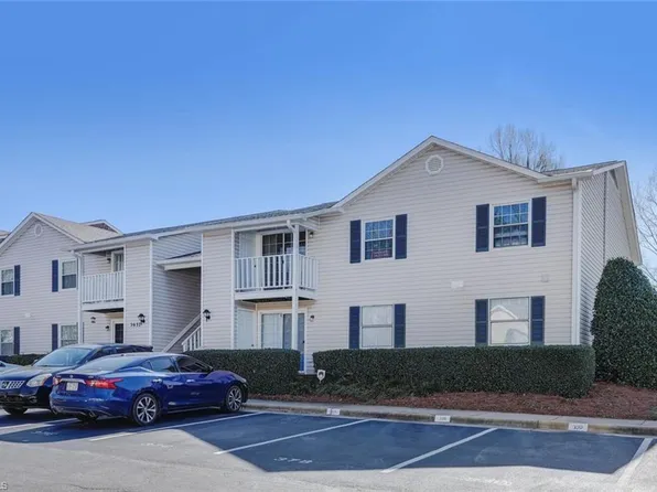 5637 Hornaday Rd Unit F, Greensboro, NC 27409