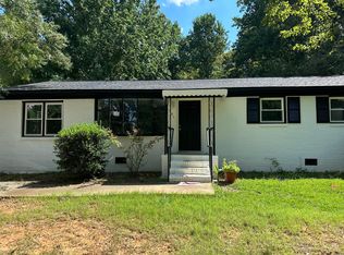 107 David St, Woodruff, SC 29388