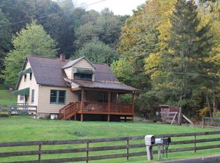 221 Weber Rd, Johnstown, PA 15905