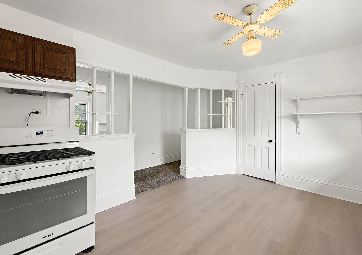 2 bed, 1000 sqft, $1,400 — Photo 4