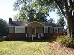 125 Tindal Rd, Greenville, SC 29617