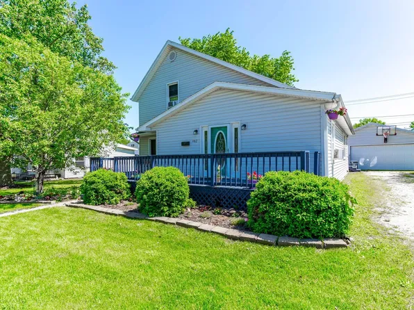 462 E Water St, Berne, IN 46711