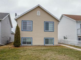 1934 57th Ave S, Fargo, ND 58104