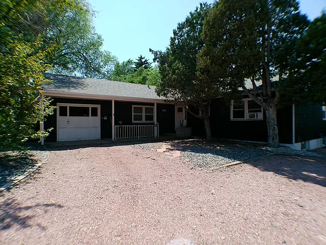 3908 Meadow Ln #2