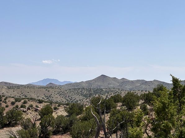13 Abbe Spgs, Magdalena, NM 87825