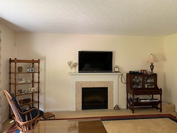 4th image of 157 Grant Park Dr