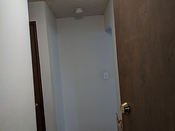 3rd image of 315 13th Ave E APT 2