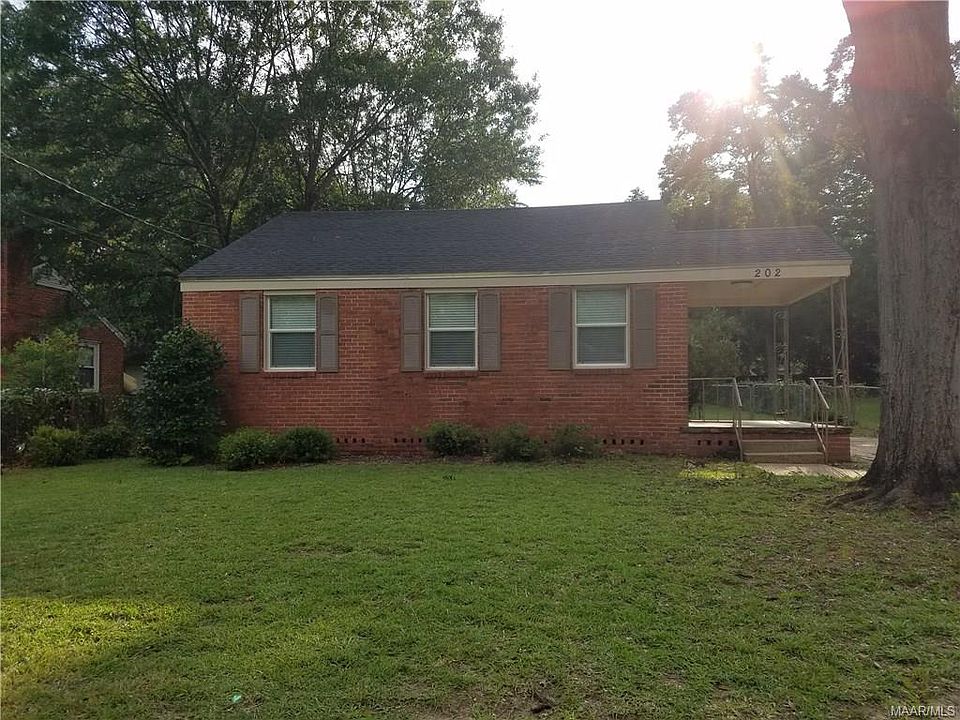 1st image of 202 Oak Forest Dr