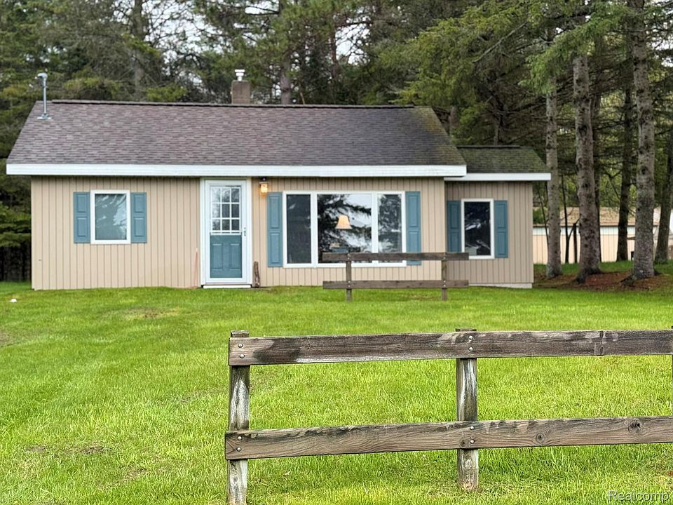 1st image of 4348 N Shrew Rd