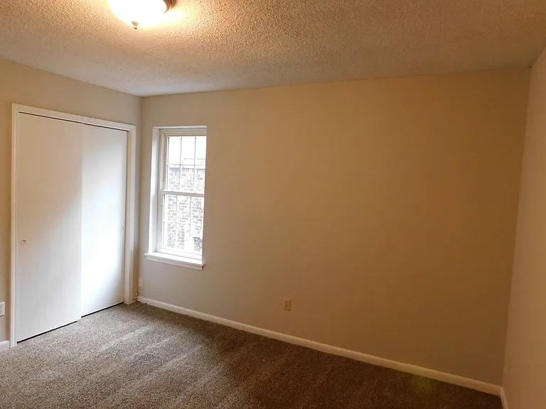 5293 Cedar Bluff Dr — Photo 11