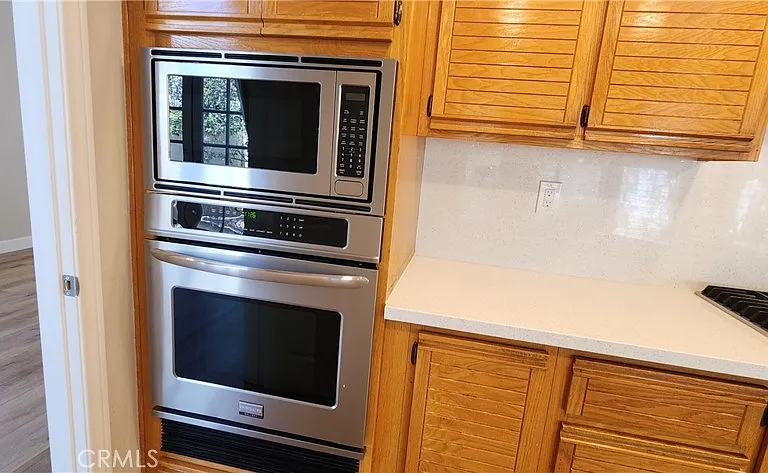 13311 Saratoga Dr — Photo 21
