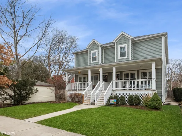 1141 Dewey Ave, Evanston, IL 60202