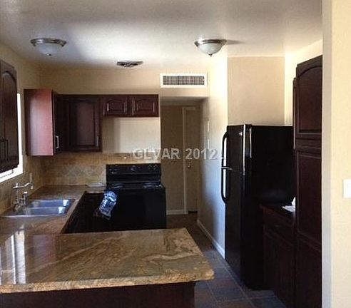 3rd image of 3660 E Hacienda Ave