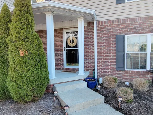 112 Leonardwood Dr Unit 206, Frankfort, KY 40601