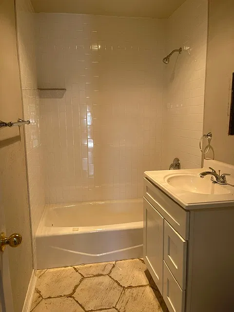 1657 Hillcrest Dr — Photo 4