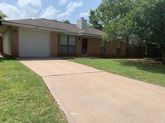 2nd image of 3642 Georgetown Dr