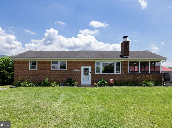 5226 Dogwood Dr, Mount Jackson, VA 22842