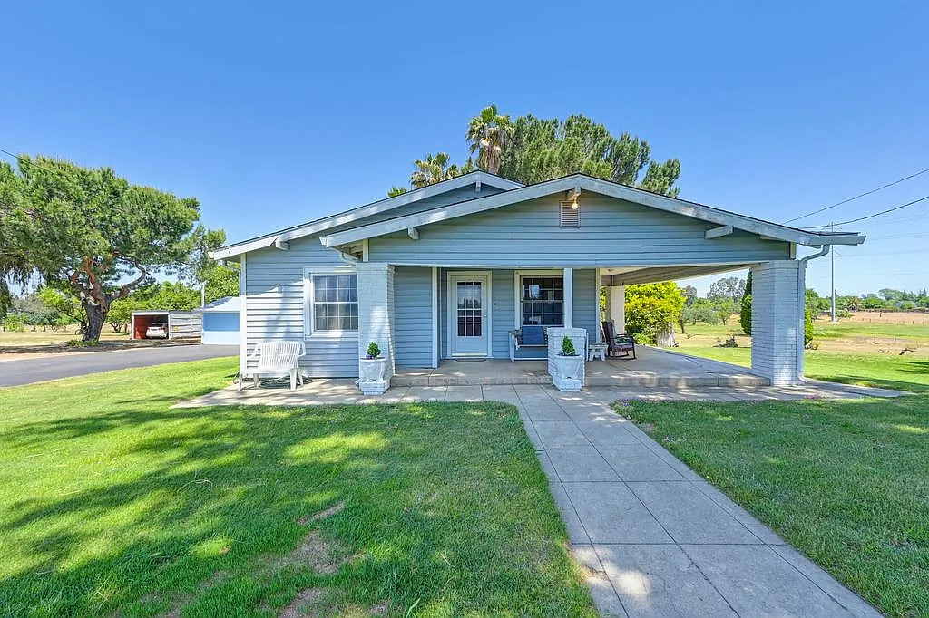 3 bed, 1457 sqft, $3,500 — Photo 3