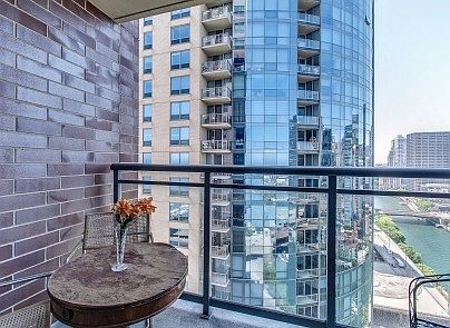 5th image of 450 E Waterside Dr Unit 2209